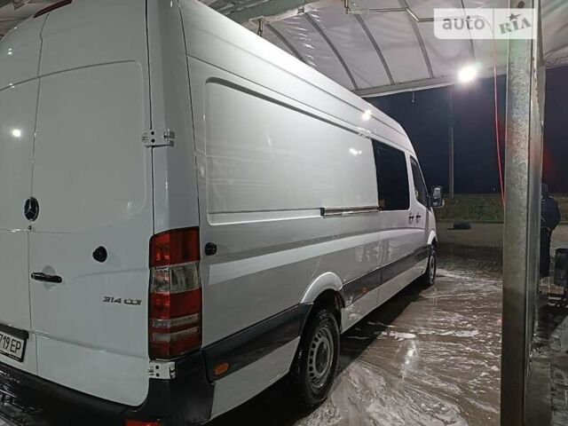 Белый Мерседес Sprinter, объемом двигателя 2.2 л и пробегом 322 тыс. км за 26500 $, фото 5 на Automoto.ua