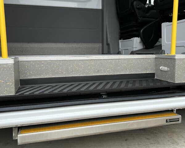 Білий Мерседес Sprinter, об'ємом двигуна 2.2 л та пробігом 332 тис. км за 27900 $, фото 57 на Automoto.ua