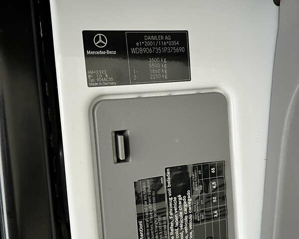 Білий Мерседес Sprinter, об'ємом двигуна 2.2 л та пробігом 332 тис. км за 27900 $, фото 30 на Automoto.ua