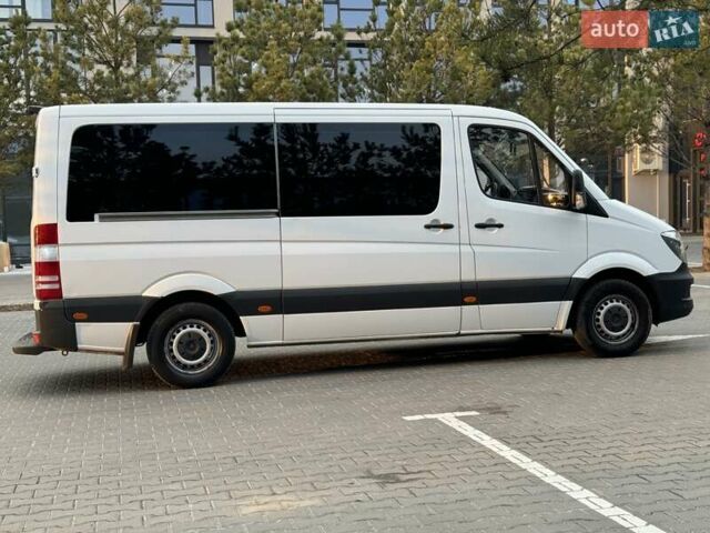Белый Мерседес Sprinter, объемом двигателя 2.2 л и пробегом 420 тыс. км за 20900 $, фото 13 на Automoto.ua