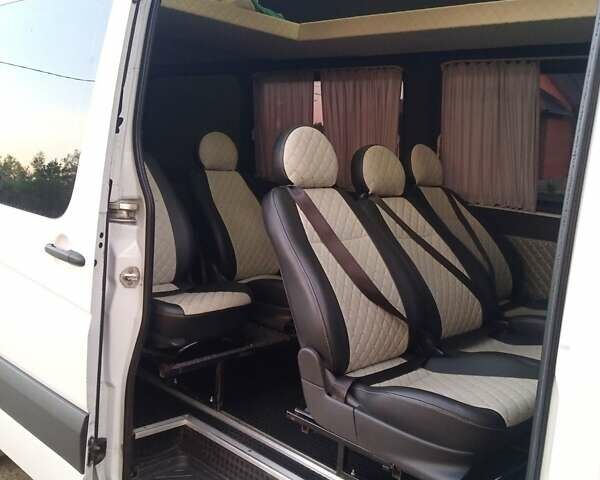 Белый Мерседес Sprinter, объемом двигателя 2.14 л и пробегом 466 тыс. км за 21000 $, фото 7 на Automoto.ua