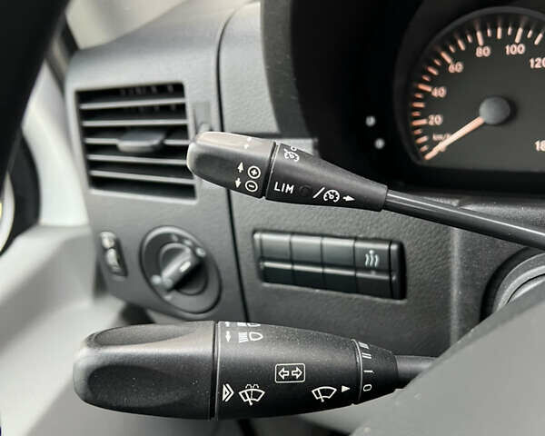 Білий Мерседес Sprinter, об'ємом двигуна 2.2 л та пробігом 332 тис. км за 27900 $, фото 36 на Automoto.ua