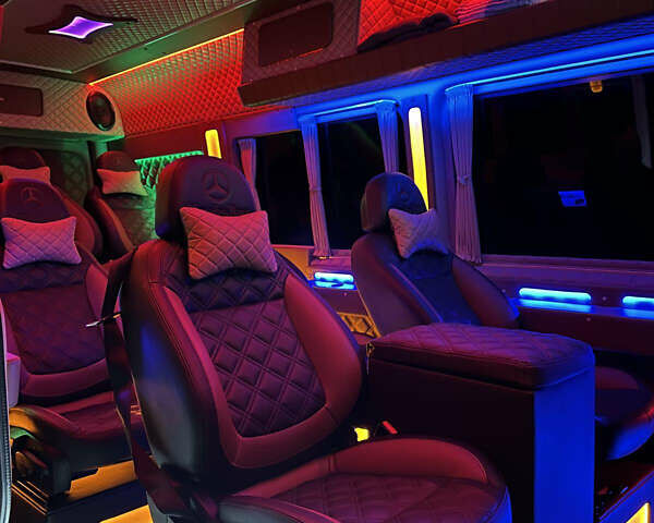 Білий Мерседес Sprinter, об'ємом двигуна 2.99 л та пробігом 332 тис. км за 33999 $, фото 28 на Automoto.ua