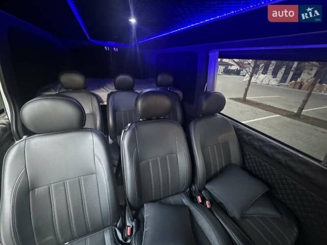 Белый Мерседес Sprinter, объемом двигателя 2.2 л и пробегом 420 тыс. км за 20900 $, фото 32 на Automoto.ua