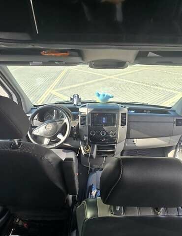 Білий Мерседес Sprinter, об'ємом двигуна 2.2 л та пробігом 750 тис. км за 25721 $, фото 3 на Automoto.ua
