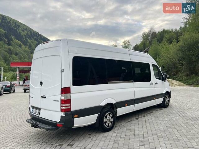 Белый Мерседес Sprinter, объемом двигателя 3 л и пробегом 500 тыс. км за 27999 $, фото 10 на Automoto.ua