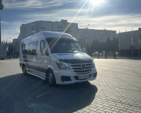 Білий Мерседес Sprinter, об'ємом двигуна 2.99 л та пробігом 380 тис. км за 44400 $, фото 6 на Automoto.ua