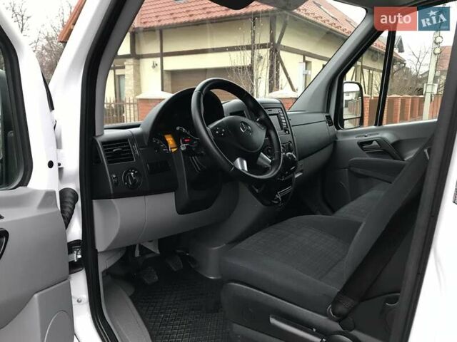 Білий Мерседес Sprinter, об'ємом двигуна 2.1 л та пробігом 217 тис. км за 24500 $, фото 14 на Automoto.ua