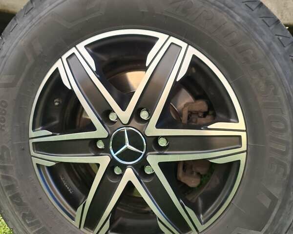 Белый Мерседес Sprinter, объемом двигателя 2.99 л и пробегом 496 тыс. км за 45000 $, фото 16 на Automoto.ua