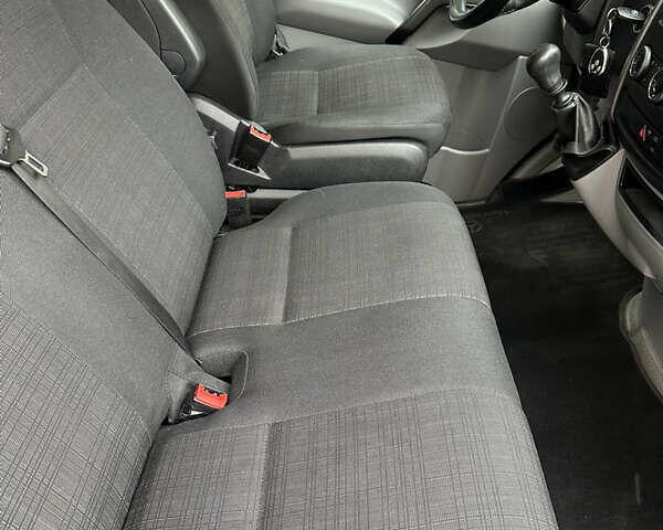 Білий Мерседес Sprinter, об'ємом двигуна 2.14 л та пробігом 575 тис. км за 23999 $, фото 10 на Automoto.ua