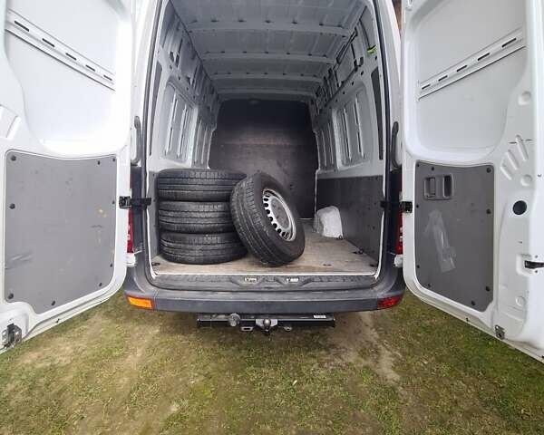 Белый Мерседес Sprinter, объемом двигателя 2.99 л и пробегом 496 тыс. км за 45000 $, фото 8 на Automoto.ua