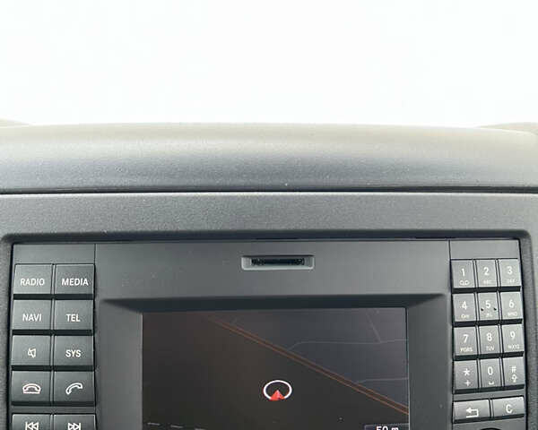 Білий Мерседес Sprinter, об'ємом двигуна 2.2 л та пробігом 332 тис. км за 27900 $, фото 40 на Automoto.ua