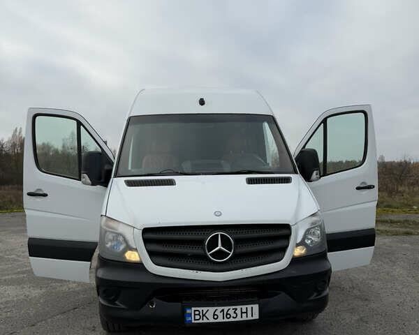 Білий Мерседес Sprinter, об'ємом двигуна 2.14 л та пробігом 268 тис. км за 25000 $, фото 24 на Automoto.ua