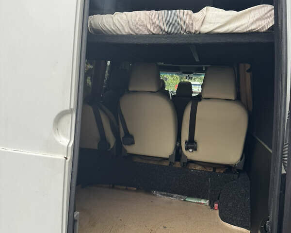 Белый Мерседес Sprinter, объемом двигателя 2.14 л и пробегом 785 тыс. км за 25150 $, фото 12 на Automoto.ua
