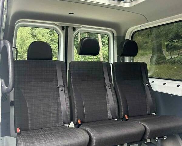 Белый Мерседес Sprinter, объемом двигателя 2.3 л и пробегом 24 тыс. км за 15000 $, фото 5 на Automoto.ua