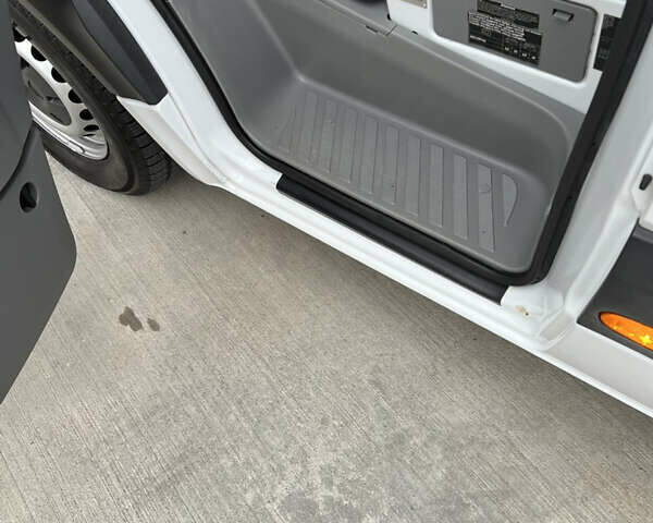 Білий Мерседес Sprinter, об'ємом двигуна 2.2 л та пробігом 332 тис. км за 27900 $, фото 25 на Automoto.ua
