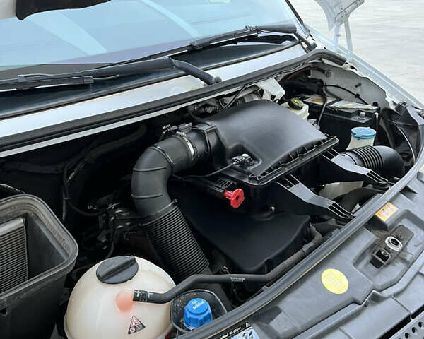 Білий Мерседес Sprinter, об'ємом двигуна 2.2 л та пробігом 332 тис. км за 27900 $, фото 74 на Automoto.ua