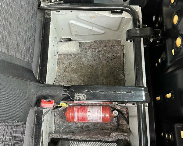 Білий Мерседес Sprinter, об'ємом двигуна 2.14 л та пробігом 575 тис. км за 23999 $, фото 80 на Automoto.ua