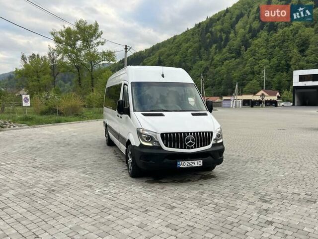 Белый Мерседес Sprinter, объемом двигателя 3 л и пробегом 500 тыс. км за 27999 $, фото 7 на Automoto.ua