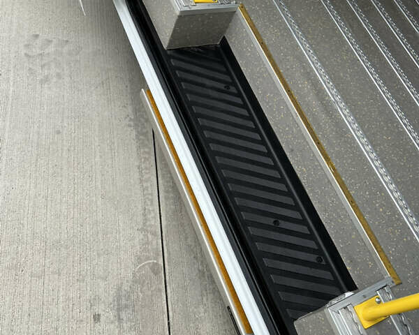 Білий Мерседес Sprinter, об'ємом двигуна 2.2 л та пробігом 332 тис. км за 27900 $, фото 59 на Automoto.ua