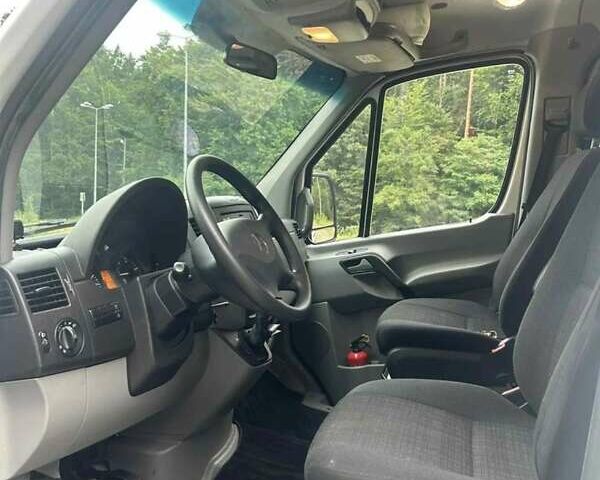Белый Мерседес Sprinter, объемом двигателя 2.3 л и пробегом 24 тыс. км за 15000 $, фото 1 на Automoto.ua