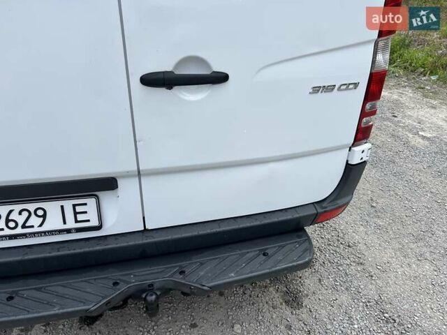 Білий Мерседес Sprinter, об'ємом двигуна 3 л та пробігом 500 тис. км за 28500 $, фото 28 на Automoto.ua