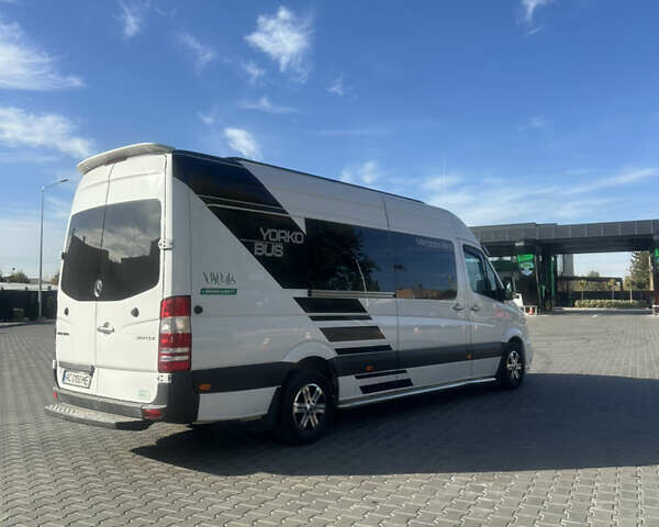 Білий Мерседес Sprinter, об'ємом двигуна 2.99 л та пробігом 380 тис. км за 44400 $, фото 4 на Automoto.ua