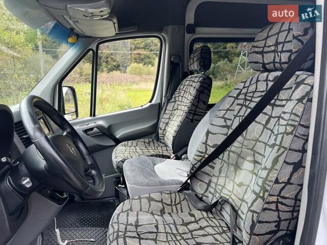 Білий Мерседес Sprinter, об'ємом двигуна 3 л та пробігом 500 тис. км за 28500 $, фото 19 на Automoto.ua