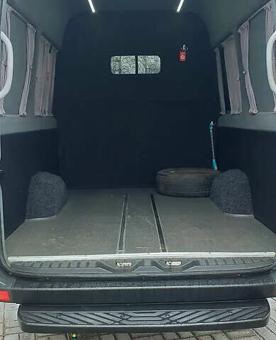 Белый Мерседес Sprinter, объемом двигателя 2.14 л и пробегом 270 тыс. км за 30500 $, фото 13 на Automoto.ua
