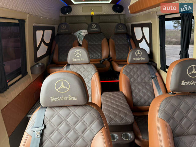 Белый Мерседес Sprinter, объемом двигателя 2.9 л и пробегом 545 тыс. км за 34400 $, фото 62 на Automoto.ua