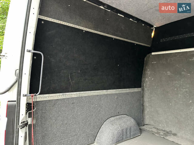 Білий Мерседес Sprinter, об'ємом двигуна 2.14 л та пробігом 575 тис. км за 23999 $, фото 28 на Automoto.ua