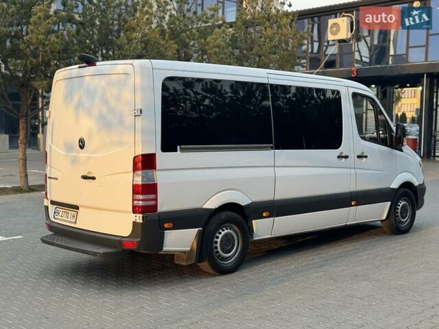 Белый Мерседес Sprinter, объемом двигателя 2.2 л и пробегом 420 тыс. км за 20900 $, фото 14 на Automoto.ua