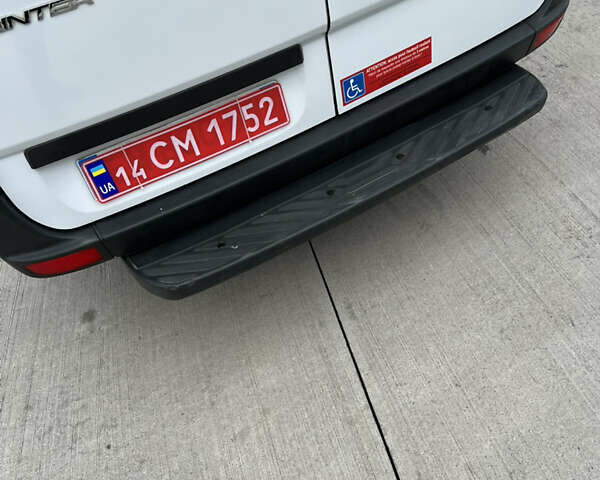 Білий Мерседес Sprinter, об'ємом двигуна 2.2 л та пробігом 332 тис. км за 27900 $, фото 17 на Automoto.ua