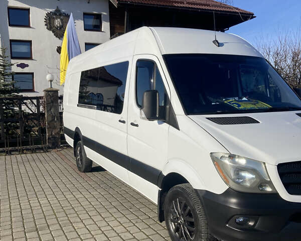 Белый Мерседес Sprinter, объемом двигателя 2.99 л и пробегом 660 тыс. км за 37500 $, фото 13 на Automoto.ua