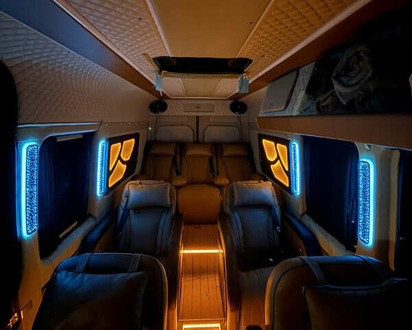 Белый Мерседес Sprinter, объемом двигателя 2.99 л и пробегом 560 тыс. км за 40400 $, фото 32 на Automoto.ua