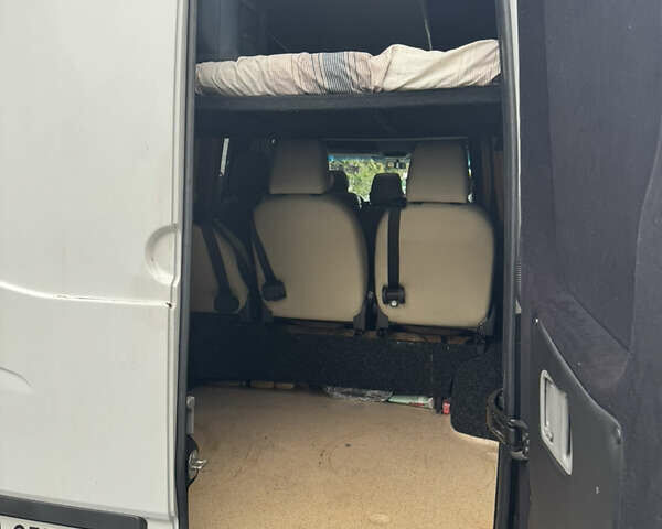 Белый Мерседес Sprinter, объемом двигателя 2.14 л и пробегом 785 тыс. км за 25150 $, фото 11 на Automoto.ua