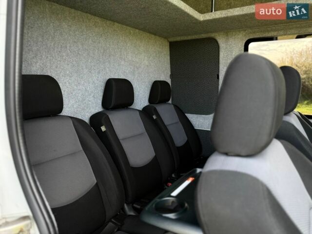 Белый Мерседес Sprinter, объемом двигателя 2.2 л и пробегом 374 тыс. км за 23900 $, фото 17 на Automoto.ua