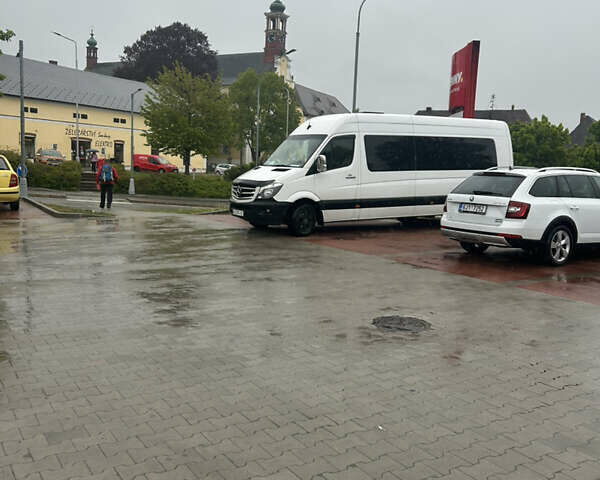 Білий Мерседес Sprinter, об'ємом двигуна 2.14 л та пробігом 390 тис. км за 27500 $, фото 7 на Automoto.ua