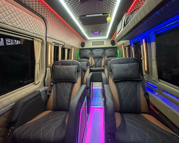 Білий Мерседес Sprinter, об'ємом двигуна 2.99 л та пробігом 380 тис. км за 44400 $, фото 24 на Automoto.ua