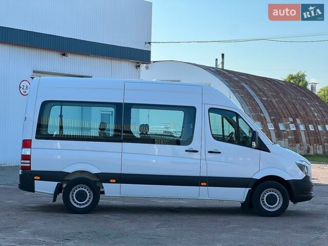Белый Мерседес Sprinter, объемом двигателя 2.2 л и пробегом 334 тыс. км за 22450 $, фото 15 на Automoto.ua