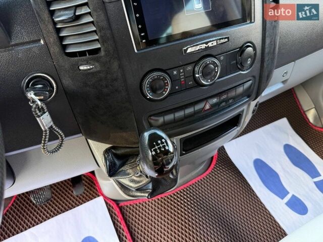 Белый Мерседес Sprinter, объемом двигателя 2.14 л и пробегом 255 тыс. км за 21600 $, фото 32 на Automoto.ua