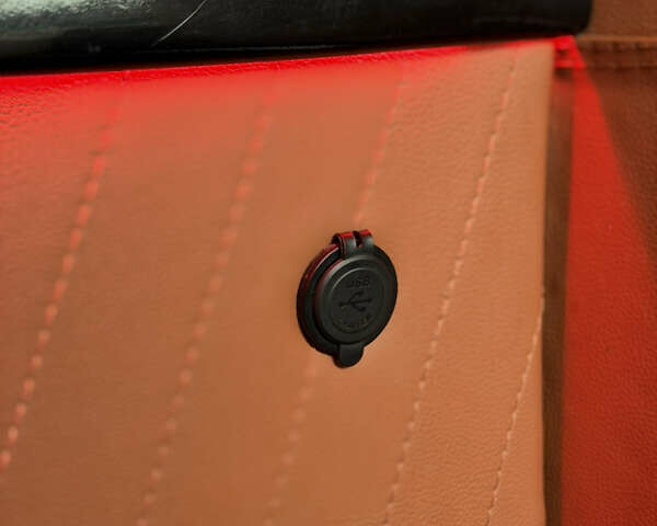 Білий Мерседес Sprinter, об'ємом двигуна 2.14 л та пробігом 268 тис. км за 25000 $, фото 17 на Automoto.ua