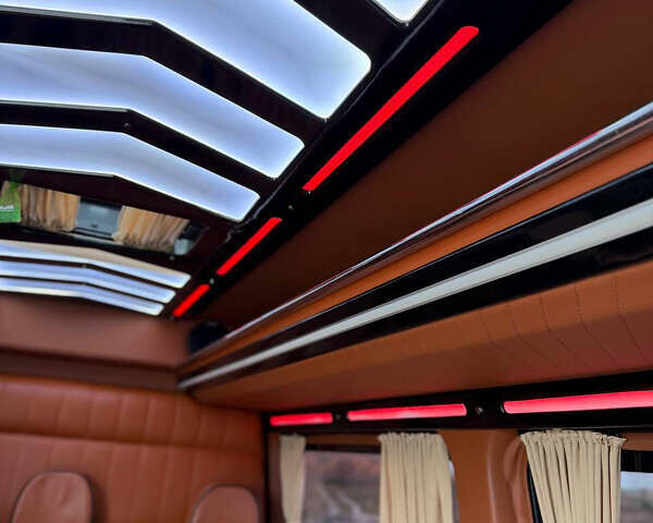 Білий Мерседес Sprinter, об'ємом двигуна 2.14 л та пробігом 268 тис. км за 22000 $, фото 8 на Automoto.ua