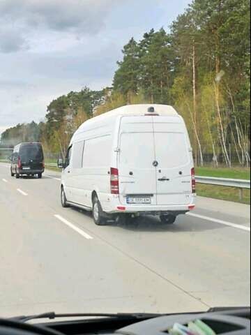 Білий Мерседес Sprinter, об'ємом двигуна 2.99 л та пробігом 560 тис. км за 39999 $, фото 5 на Automoto.ua