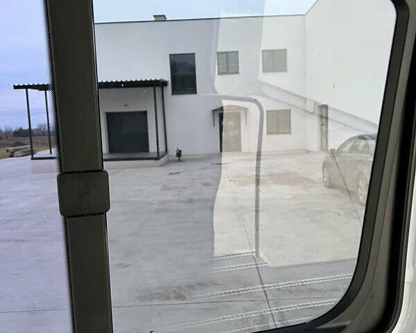 Білий Мерседес Sprinter, об'ємом двигуна 2.2 л та пробігом 332 тис. км за 27900 $, фото 65 на Automoto.ua