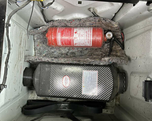 Білий Мерседес Sprinter, об'ємом двигуна 2.14 л та пробігом 575 тис. км за 23999 $, фото 79 на Automoto.ua