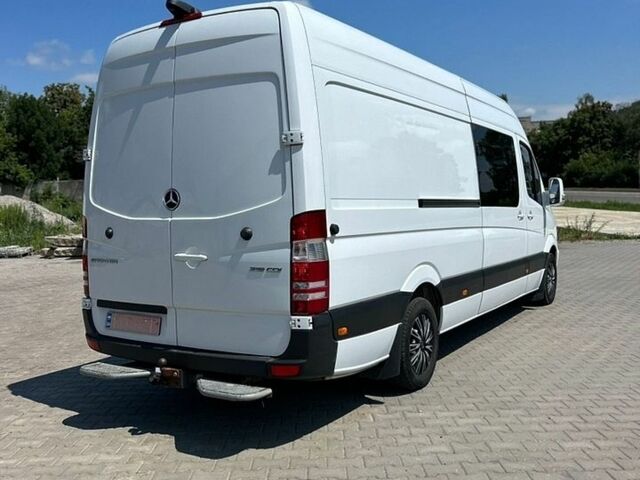 Білий Мерседес Sprinter, об'ємом двигуна 2.99 л та пробігом 342 тис. км за 35500 $, фото 7 на Automoto.ua