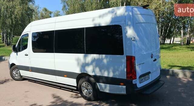 Белый Мерседес Sprinter, объемом двигателя 2.14 л и пробегом 417 тыс. км за 45000 $, фото 19 на Automoto.ua