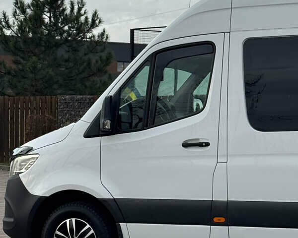 Білий Мерседес Sprinter, об'ємом двигуна 2.14 л та пробігом 526 тис. км за 36499 $, фото 8 на Automoto.ua