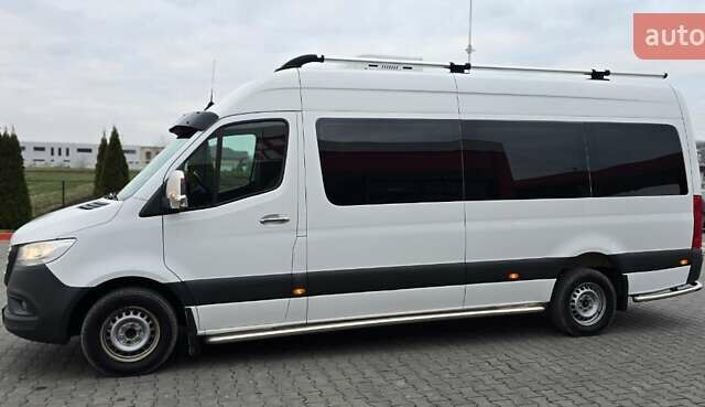 Белый Мерседес Sprinter, объемом двигателя 2.2 л и пробегом 600 тыс. км за 33000 $, фото 14 на Automoto.ua